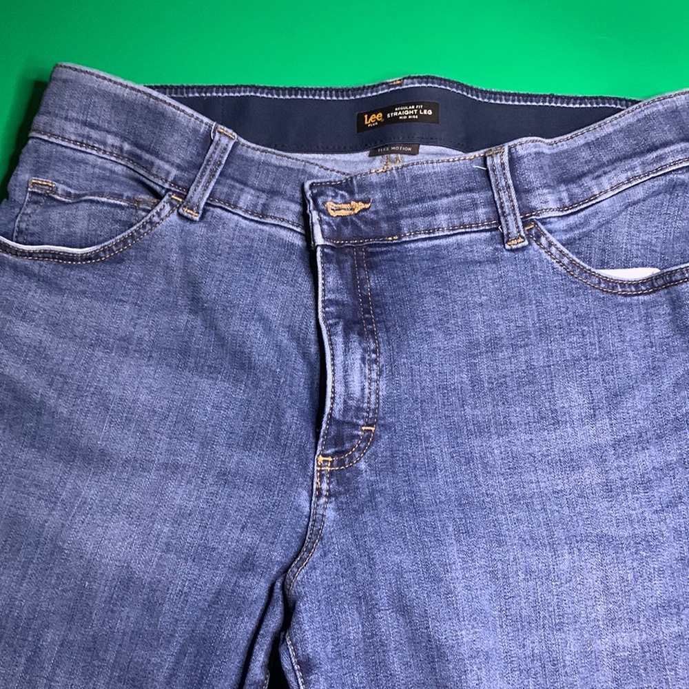 Lee Straight leg size 16 jeans